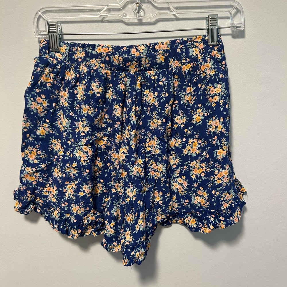 AE Floral linen shorts